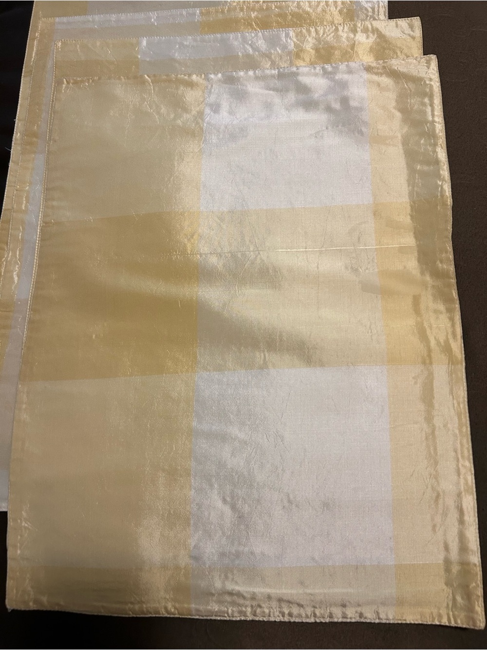 Cream & White Checkered Placemats (4)  Set-Ready Dining Accent